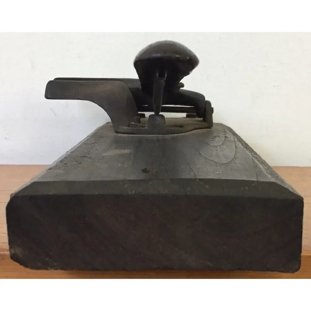 Vintage Antique Primitive Cork Press Cast Iron Crimp Crimpers Walnut Nut Cracker